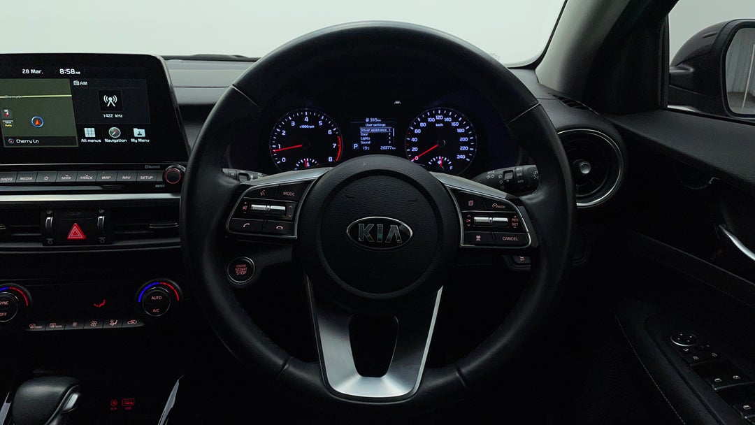 2021 Kia Cerato Sport+, Automatic, 26377 km, Steering Wheel Close-up