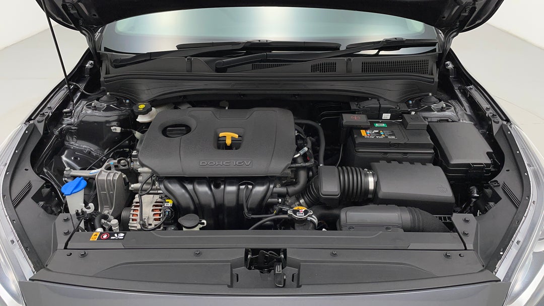 2021 Kia Cerato Sport+, Automatic, 26377 km, Open Bonnet (Engine)