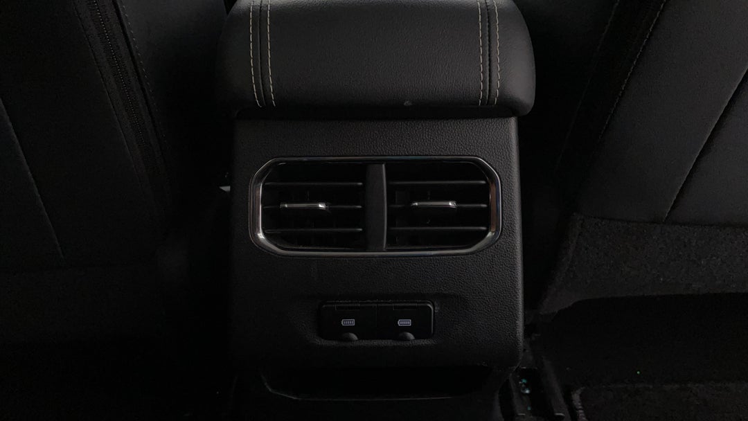 2022 GWM Haval Jolion Lux, Automatic, 42857 km, Rear A/C Vent