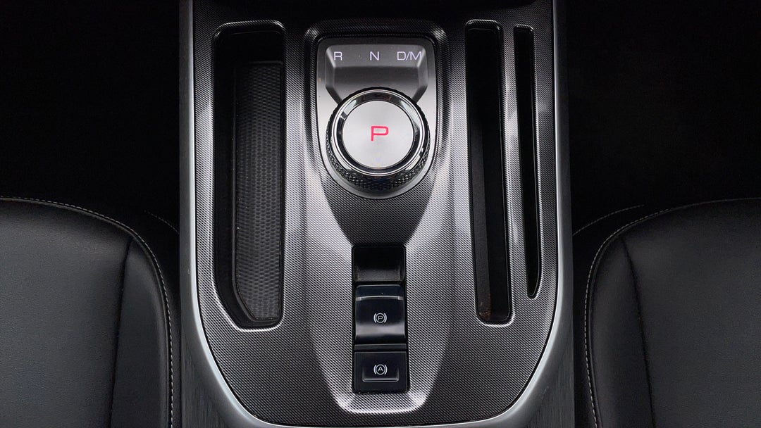 2022 GWM Haval Jolion Lux, Automatic, 42857 km, Gear Lever 