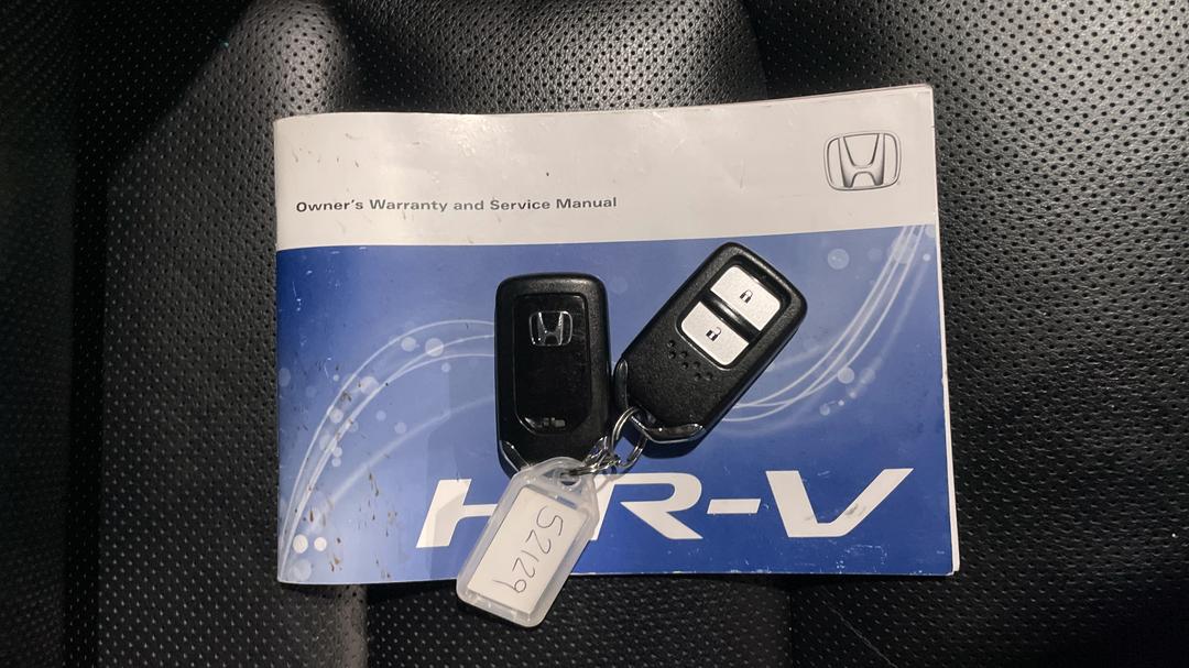 2019 Honda HR-V Vti-lx, Automatic, 100487 km, Key Close-up