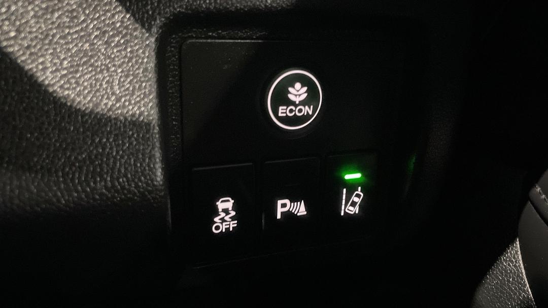 2019 Honda HR-V Vti-lx, Automatic, 100487 km, Utility Switches/Buttons