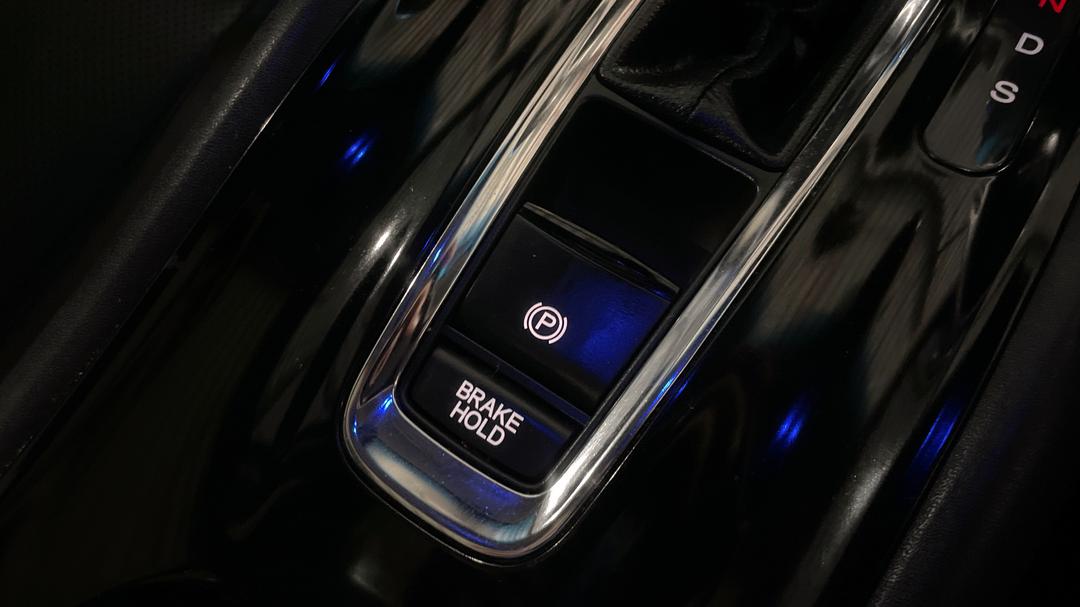 2019 Honda HR-V Vti-lx, Automatic, 100487 km, Handbrake