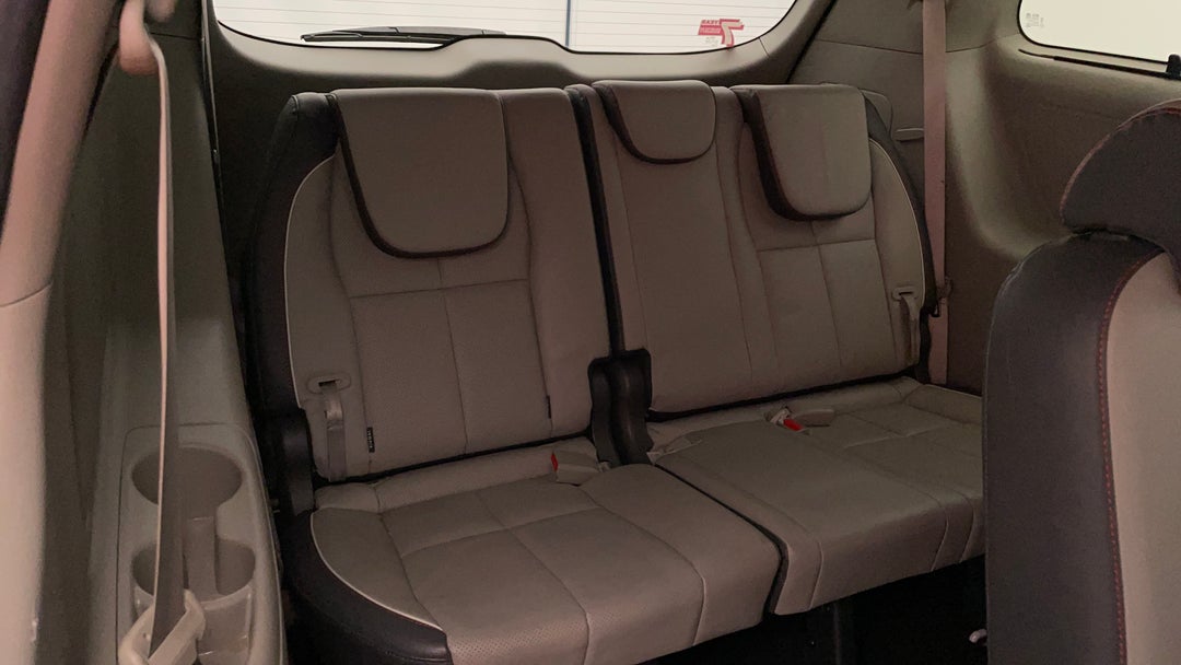 2018 Kia Carnival Platinum, Automatic, 99747 km, Third Row Seats