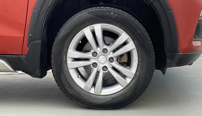 2017 Maruti Vitara Brezza ZDI PLUS DUAL TONE, Diesel, Manual, 94,163 km, Right Front Tyre
