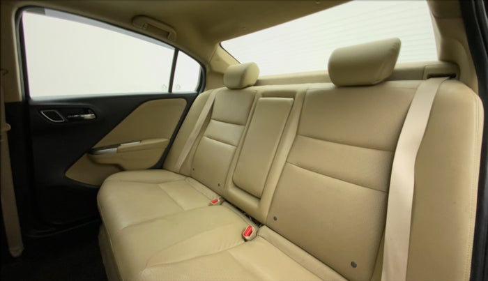 2019 Honda City ZX CVT, Petrol, Automatic, 75,132 km, Right Side Rear Door Cabin