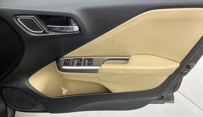 2019 Honda City ZX CVT, Petrol, Automatic, 75,132 km, Driver Side Door Panels Control