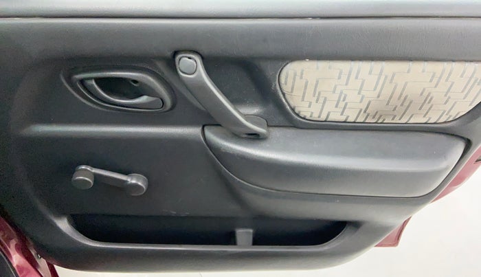 2010 Maruti Wagon R Duo LXI LPG, LPG, Manual, 1,51,245 km, Driver Side Door Panels Controls