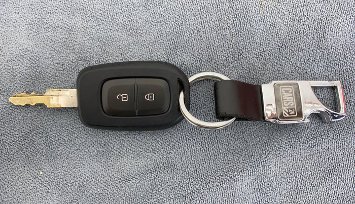 2021 Datsun Redi Go T (O), Petrol, Manual, 7,330 km, Key Close Up