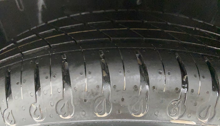 2021 Datsun Redi Go T (O), Petrol, Manual, 7,330 km, Left Front Tyre Tread