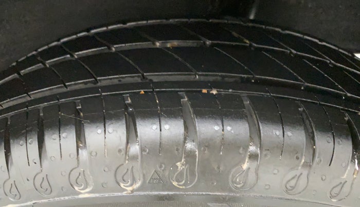 2021 Datsun Redi Go T (O), Petrol, Manual, 7,330 km, Left Rear Tyre Tread