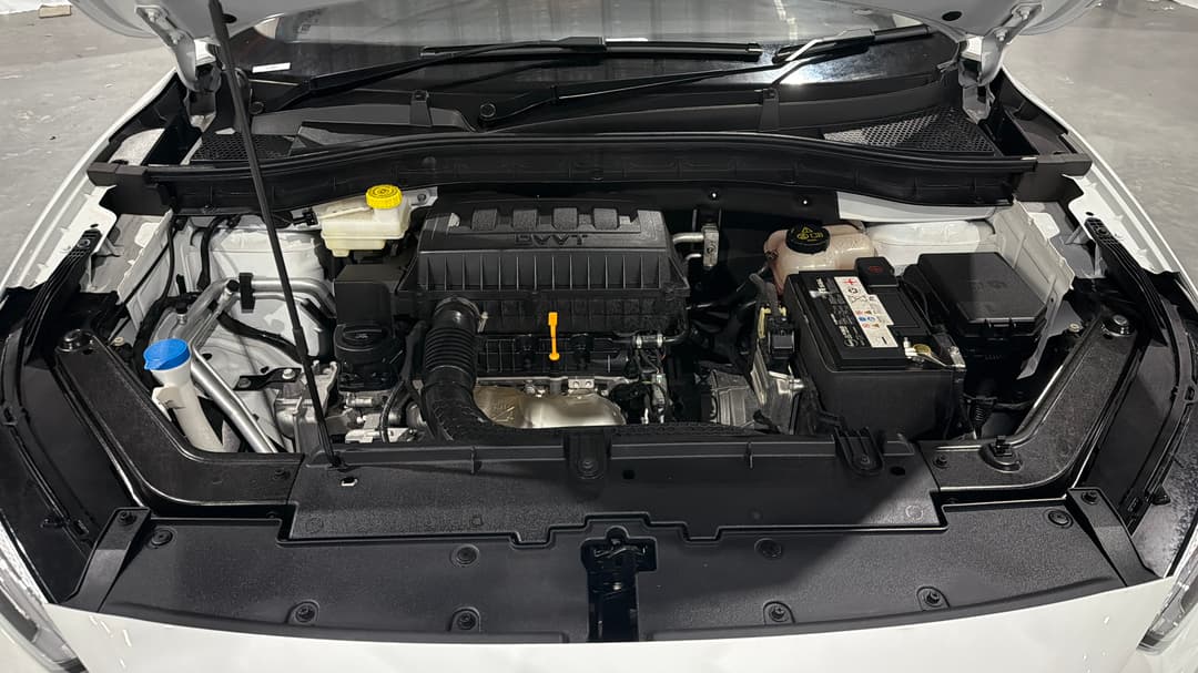 2025 MG Zst Vibe, Automatic, 10074 km, Open Bonnet (Engine)