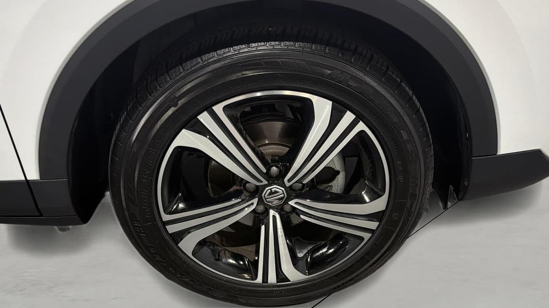 2025 MG Zst Vibe, Automatic, 10074 km, Right Front Wheel