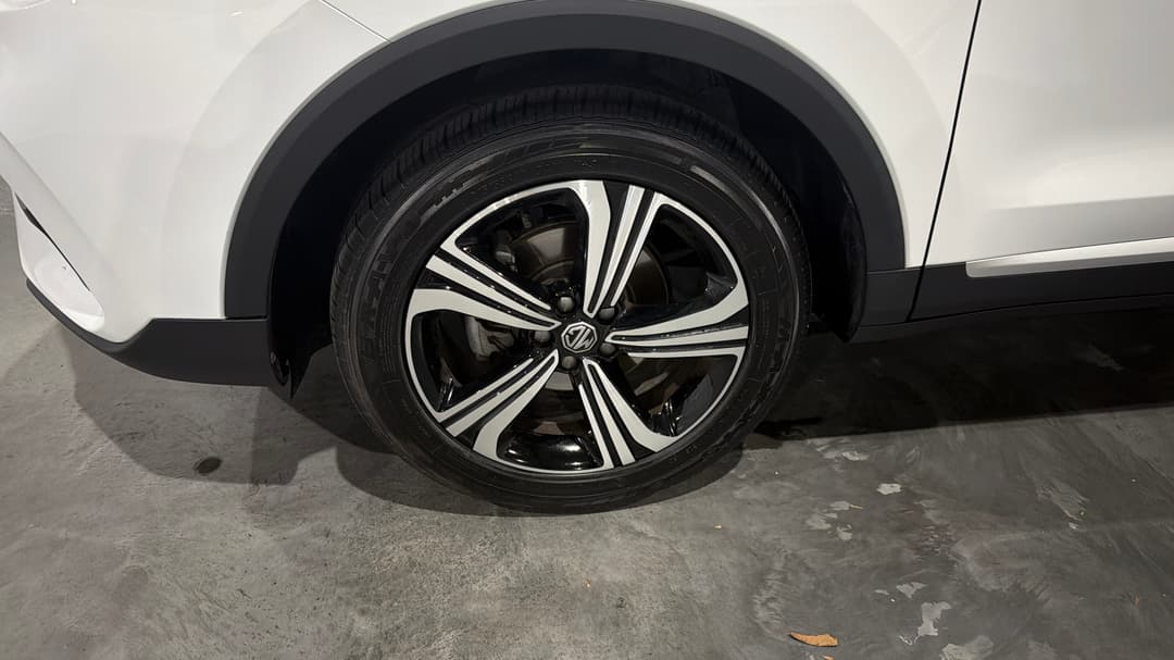 2025 MG Zst Vibe, Automatic, 10074 km, Left Front Wheel