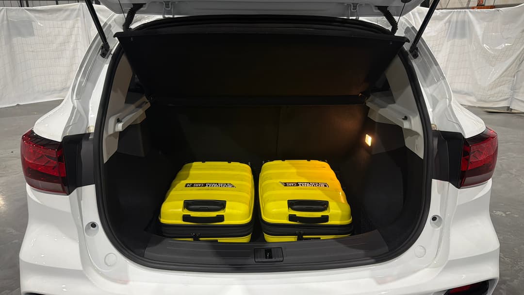 2025 MG Zst Vibe, Automatic, 10074 km, Boot Inside View with Luggage