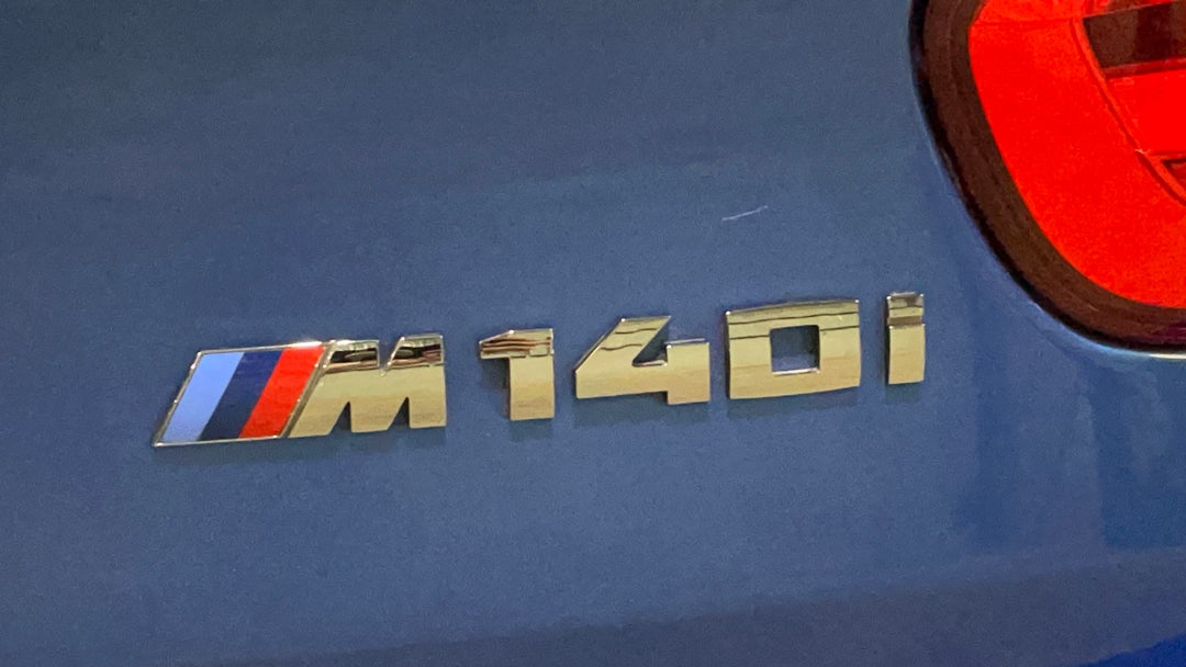 Badge (Boot Right Side)