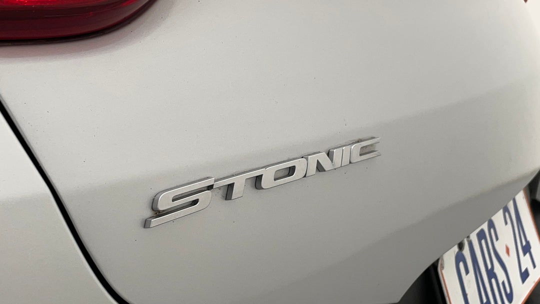2022 Kia Stonic S, Automatic, 32400 km, Badge (Boot Left Side)