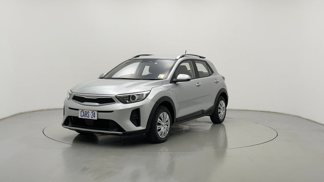 2022 Kia Stonic S, Automatic, 32400 km, Left Front Diagonal (45- Degree) View