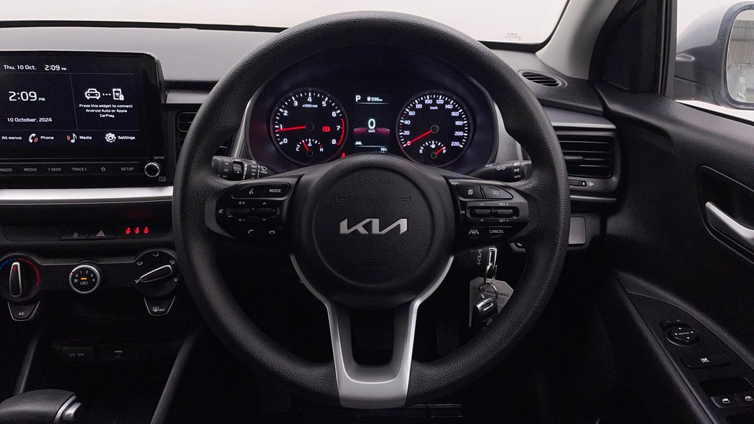 2022 Kia Stonic S, Automatic, 32400 km, Steering Wheel Close-up