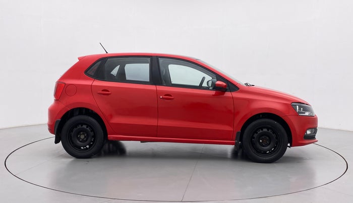 2018 Volkswagen Polo COMFORTLINE 1.0 PETROL, Petrol, Manual, 50,674 km, Right Side View