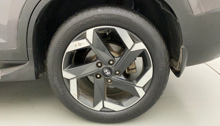2021 Hyundai ALCAZAR 1.5 SIGNATURE (O) AT 6STR, Diesel, Automatic, 18,991 km, Left Rear Wheel