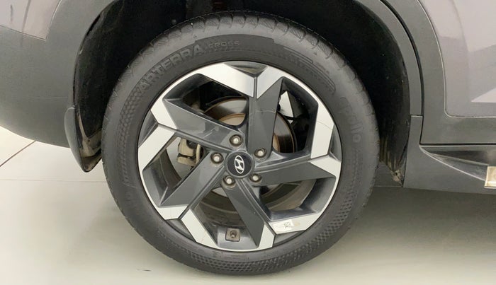 2021 Hyundai ALCAZAR 1.5 SIGNATURE (O) AT 6STR, Diesel, Automatic, 18,991 km, Right Rear Wheel
