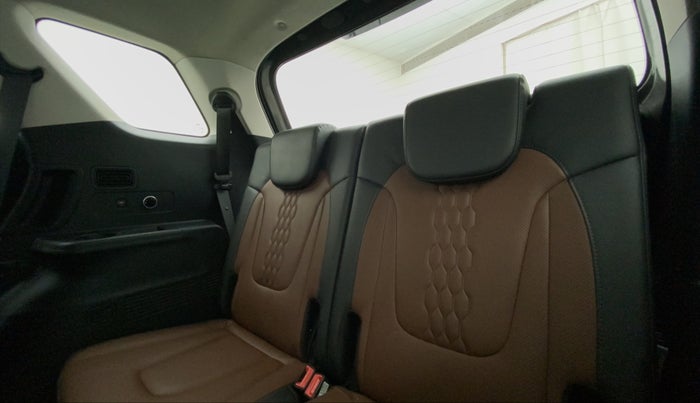 2021 Hyundai ALCAZAR 1.5 SIGNATURE (O) AT 6STR, Diesel, Automatic, 18,991 km, Third Seat Row ( optional )