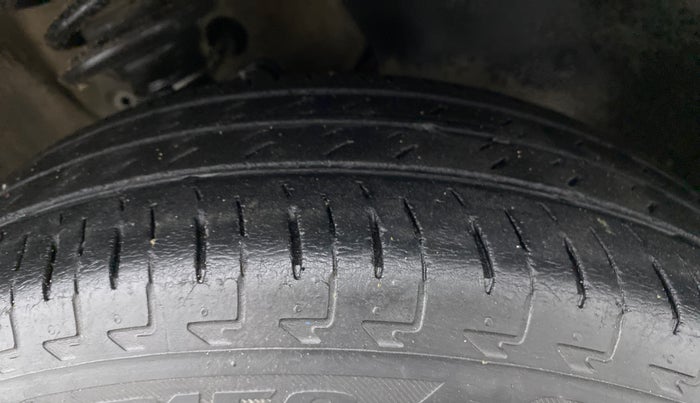 2018 Maruti IGNIS SIGMA 1.2, Petrol, Manual, 98,235 km, Right Front Tyre Tread