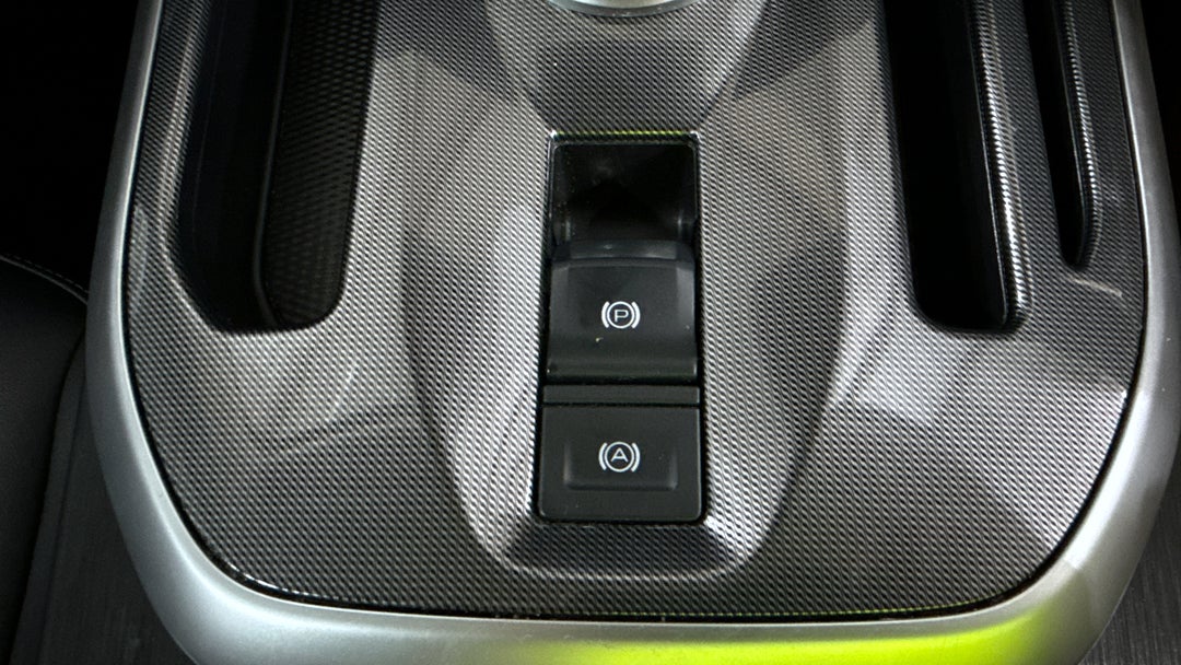 2021 GWM Haval Jolion Lux, Automatic, 87975 km, Handbrake