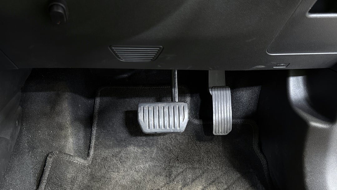 2021 GWM Haval Jolion Lux, Automatic, 87975 km, Pedals and Footmat