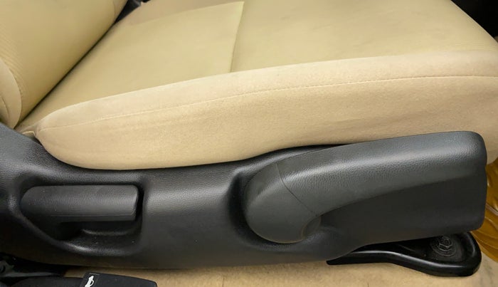 2014 Honda City 1.5L I-VTEC SV, Petrol, Manual, 26,285 km, Driver Side Adjustment Panel