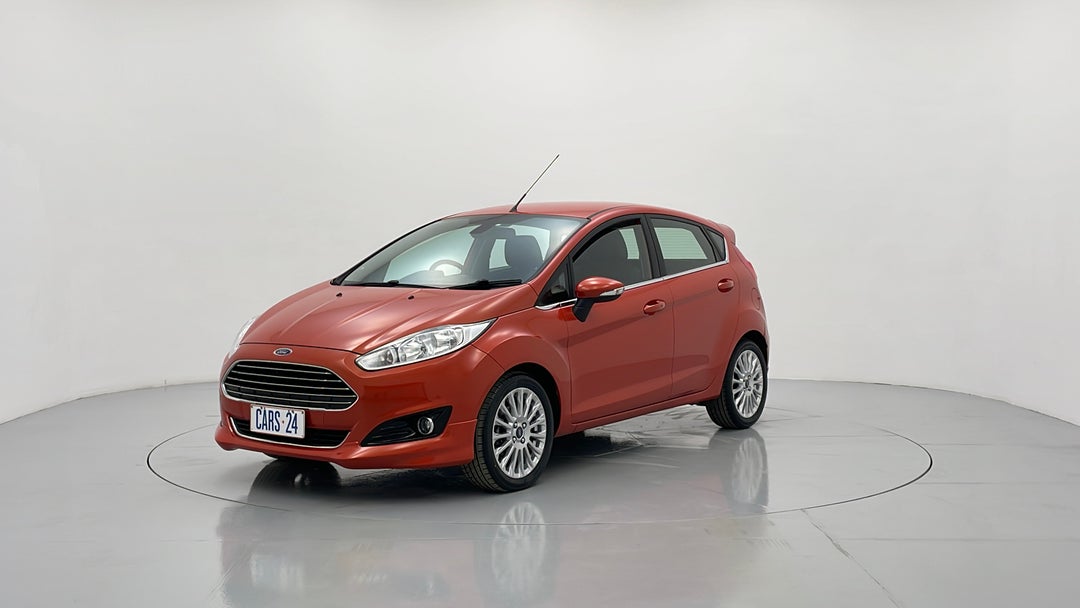 Left Front Diagonal (45- Degree) View