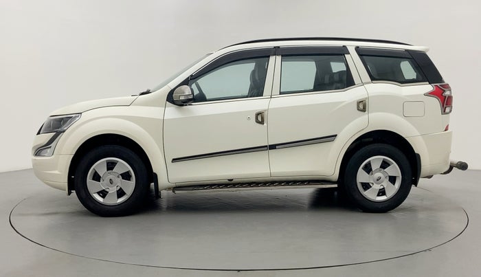 2020 Mahindra XUV500 W5, Diesel, Manual, 19,512 km, Left Side