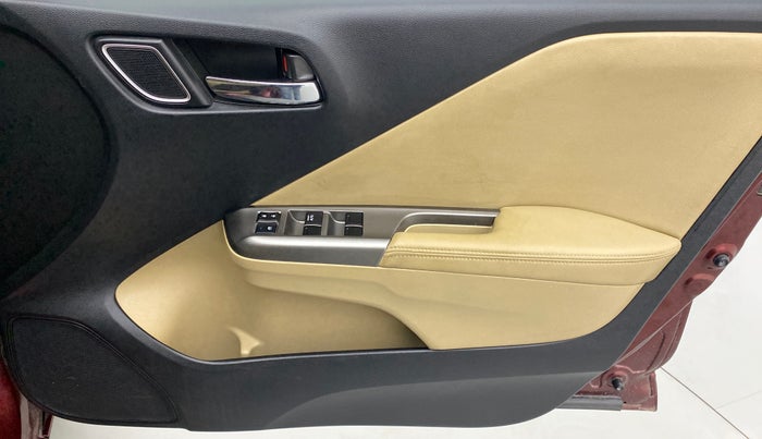 2017 Honda City ZX CVT, Petrol, Automatic, 58,165 km, Driver Side Door Panels Control