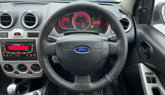 2013 Ford Figo 1.4 TITANIUM DURATORQ, Diesel, Manual, 64,342 km, Steering Wheel Close Up