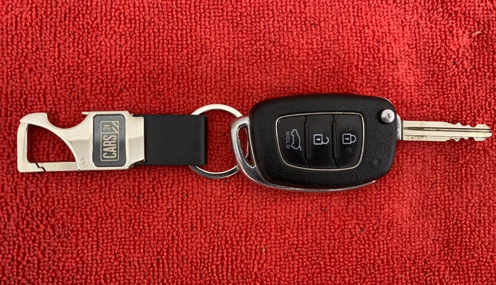 2015 Hyundai Elite i20 SPORTZ 1.2, Petrol, Manual, 62,102 km, Key Close Up