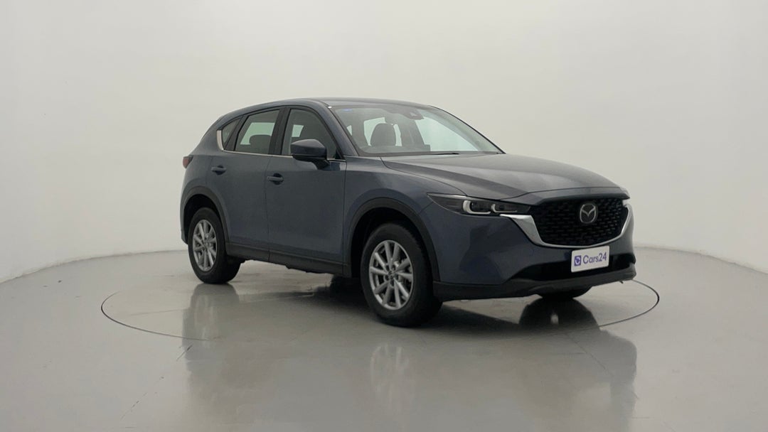 Right Front Diagonal (45- Degree) View