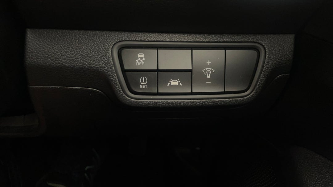 2019 Kia Cerato S, Automatic, 63652 km, Utility Switches/Buttons