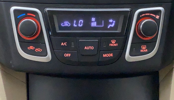 2015 Maruti Ciaz ZXI, Petrol, Manual, 53,491 km, Automatic Climate Control