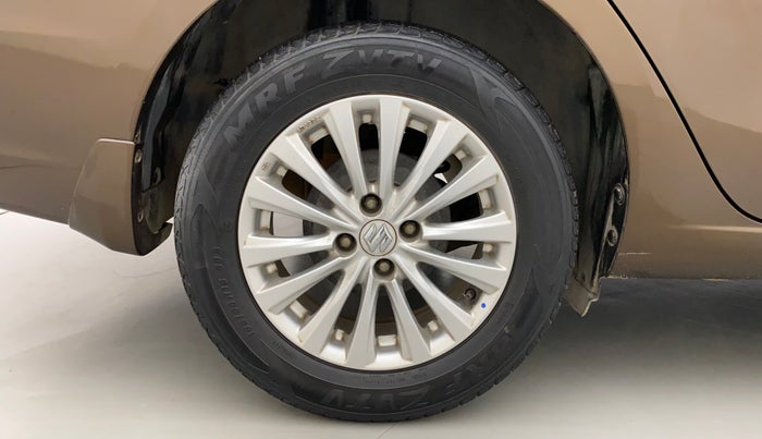 2015 Maruti Ciaz ZXI, Petrol, Manual, 53,491 km, Right Rear Wheel