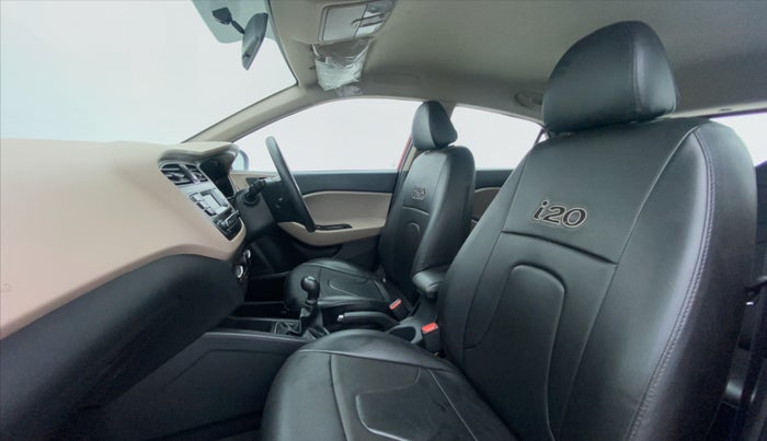 2019 Hyundai Elite i20 1.2 MAGNA PLUS VTVT, Petrol, Manual, 41,548 km, Right Side Front Door Cabin