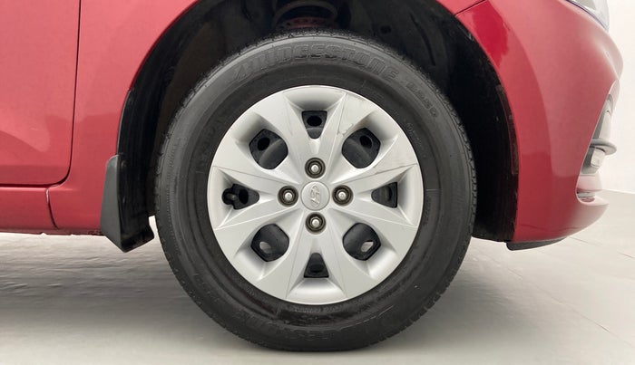 2019 Hyundai Elite i20 1.2 MAGNA PLUS VTVT, Petrol, Manual, 41,548 km, Right Front Wheel