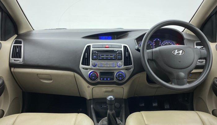 2013 Hyundai i20 MAGNA O 1.2, Petrol, Manual, 60,357 km, Dashboard