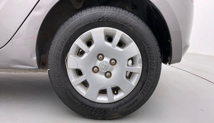 2013 Hyundai i20 MAGNA O 1.2, Petrol, Manual, 60,357 km, Left Rear Wheel
