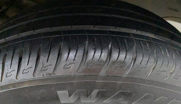 2020 Hyundai VENUE 1.0L Turbo GDI SX MT, Petrol, Manual, 17,466 km, Right Front Tyre Tread