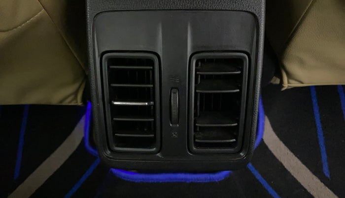 2018 Honda City 1.5L I-DTEC ZX, Diesel, Manual, 1,15,981 km, Rear AC Vents
