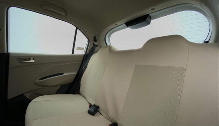 2019 Hyundai NEW SANTRO 1.1 SPORTS AMT, Petrol, Automatic, Right Side Rear Door Cabin
