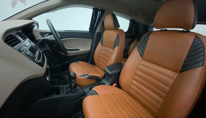 2016 Hyundai Elite i20 SPORTZ 1.2, Petrol, Manual, 73,601 km, Right Side Front Door Cabin