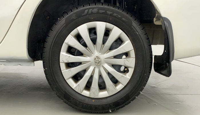 2013 Toyota Etios G, Petrol, Manual, 99,746 km, Left Rear Wheel
