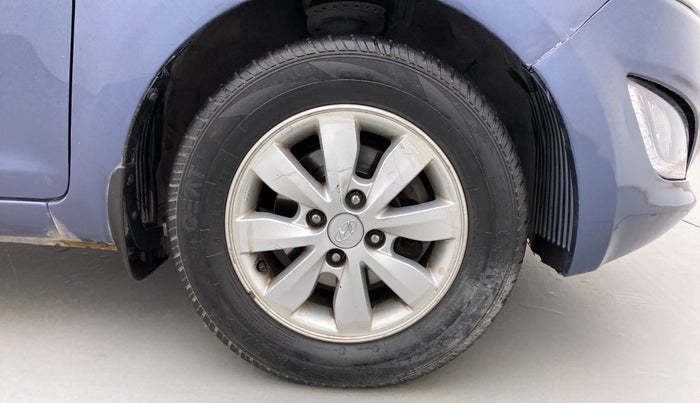 2014 Hyundai i20 SPORTZ 1.2, Petrol, Manual, 61,461 km, Right Front Wheel